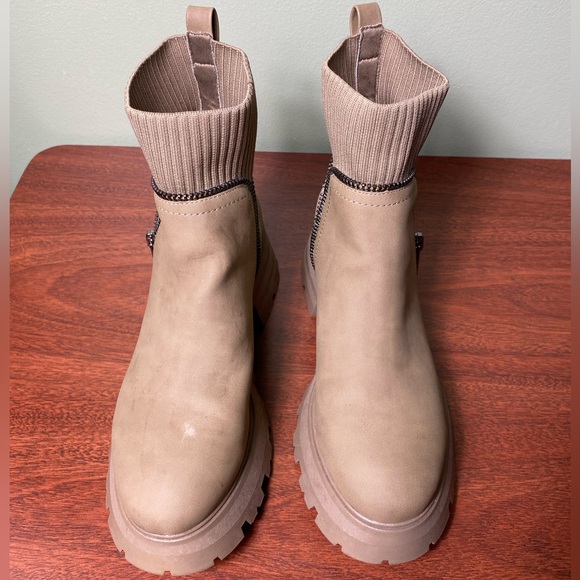 Call It Spring | Khaki Beige Chunky Zipper Sock Detail “Vesperr” Boots - 10 - Picture 6 of 11